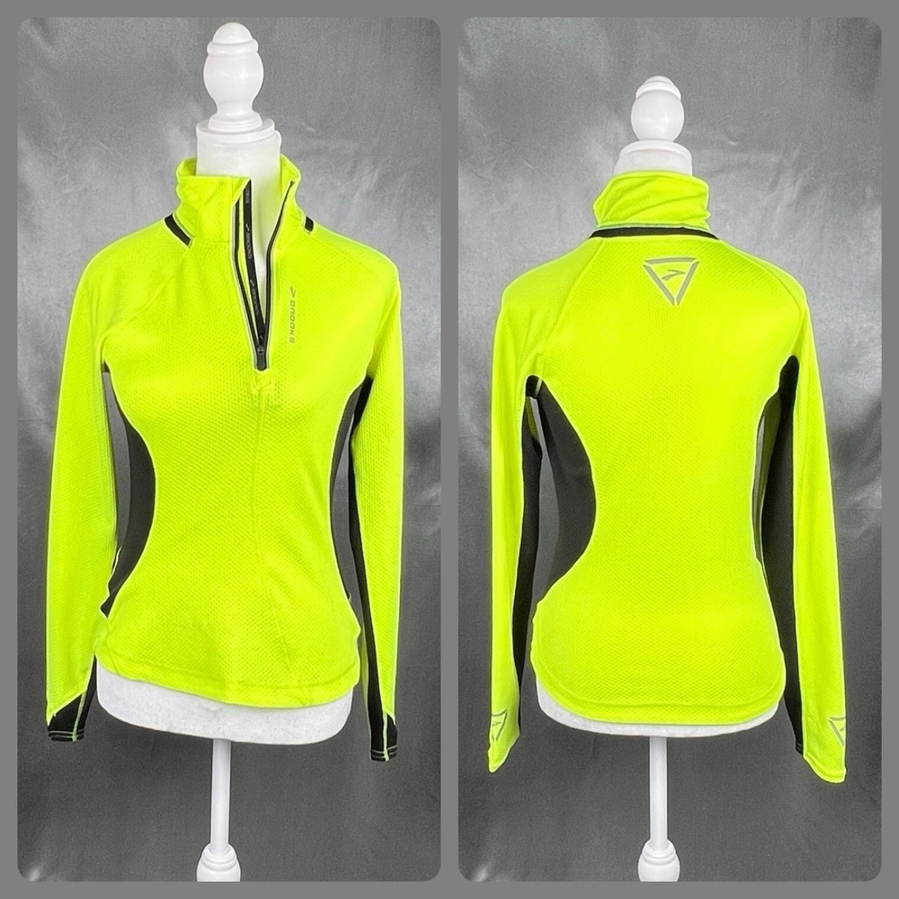 Brooks Running‎ Top Women's S Long Sleeve Run Visible Hi Vis Reflective Pullover